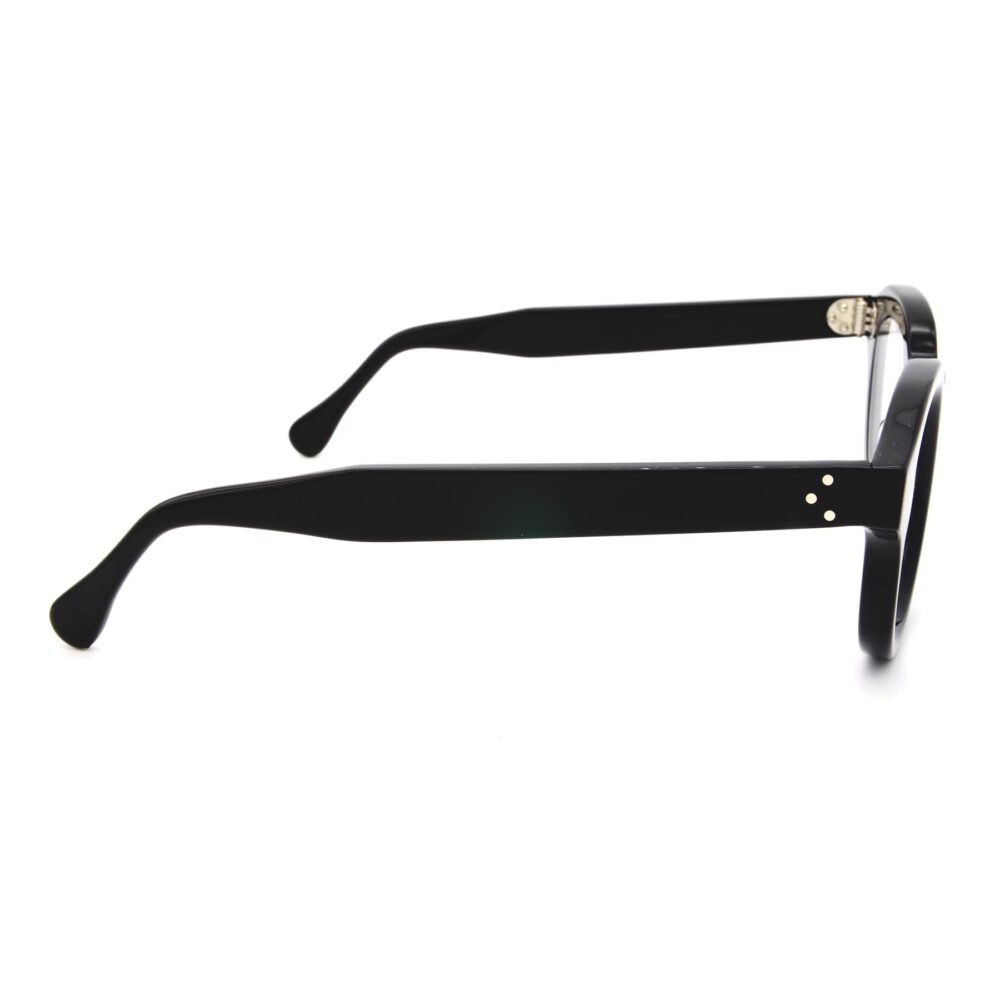 001 San Marco l'occhiale elegante raffinato di stile su misura di Occhiali Sartoriali. Per farsi notare un occhiale spesso e bold adatto ad un viso grande o viso piccolo