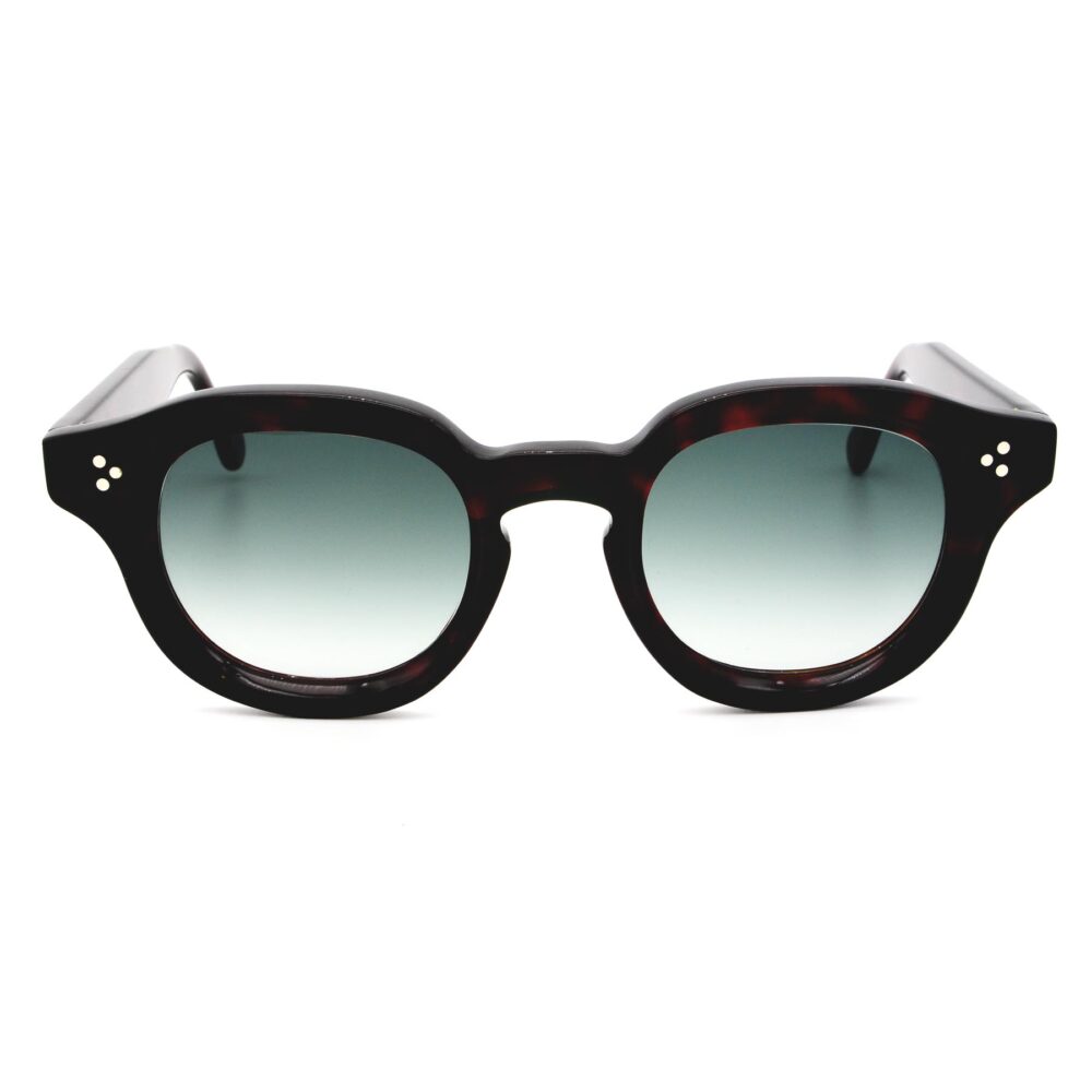 001 San Marco l'occhiale elegante raffinato di stile su misura di Occhiali Sartoriali. Per farsi notare un occhiale spesso e bold adatto ad un viso grande o viso piccolo
