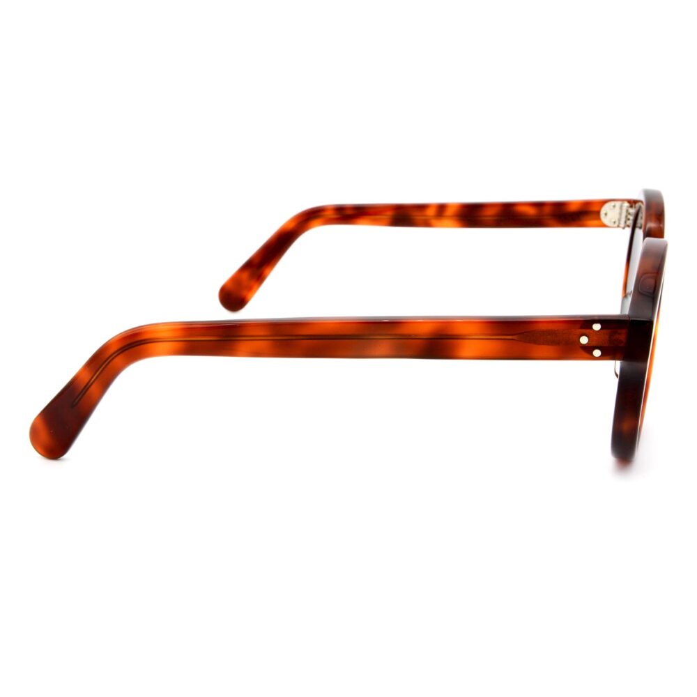Occhiali Sartoriali si ispira a Le Corbusier per la creazione dell' occhiale Corbusier personalizzabile online e realizzato nel negozio di Padova a mano