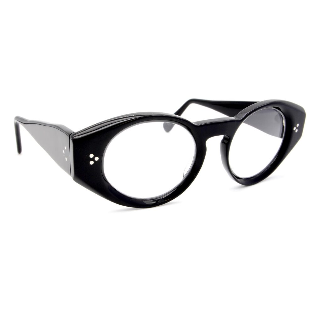 Occhiali Sartoriali si ispira ad Aristotele Onassis per la creazione degli occhiali Onassis da vista e da sole realizzati in modo artigianale e personalizzabile online realizzato nel negozio di Padova a mano