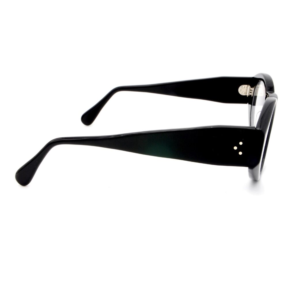Occhiali Sartoriali si ispira ad Aristotele Onassis per la creazione degli occhiali Onassis da vista e da sole realizzati in modo artigianale e personalizzabile online realizzato nel negozio di Padova a mano