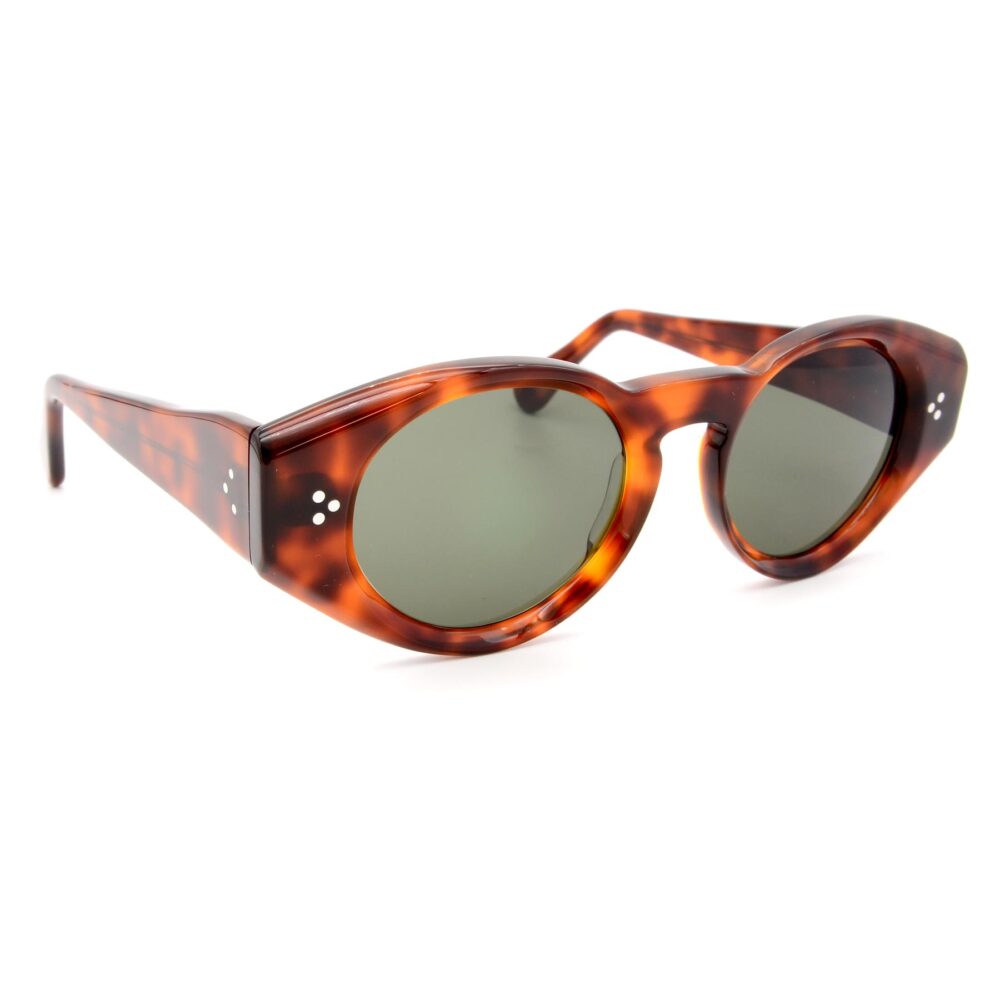 Occhiali Sartoriali si ispira ad Aristotele Onassis per la creazione degli occhiali Onassis da vista e da sole realizzati in modo artigianale e personalizzabile online realizzato nel negozio di Padova a mano