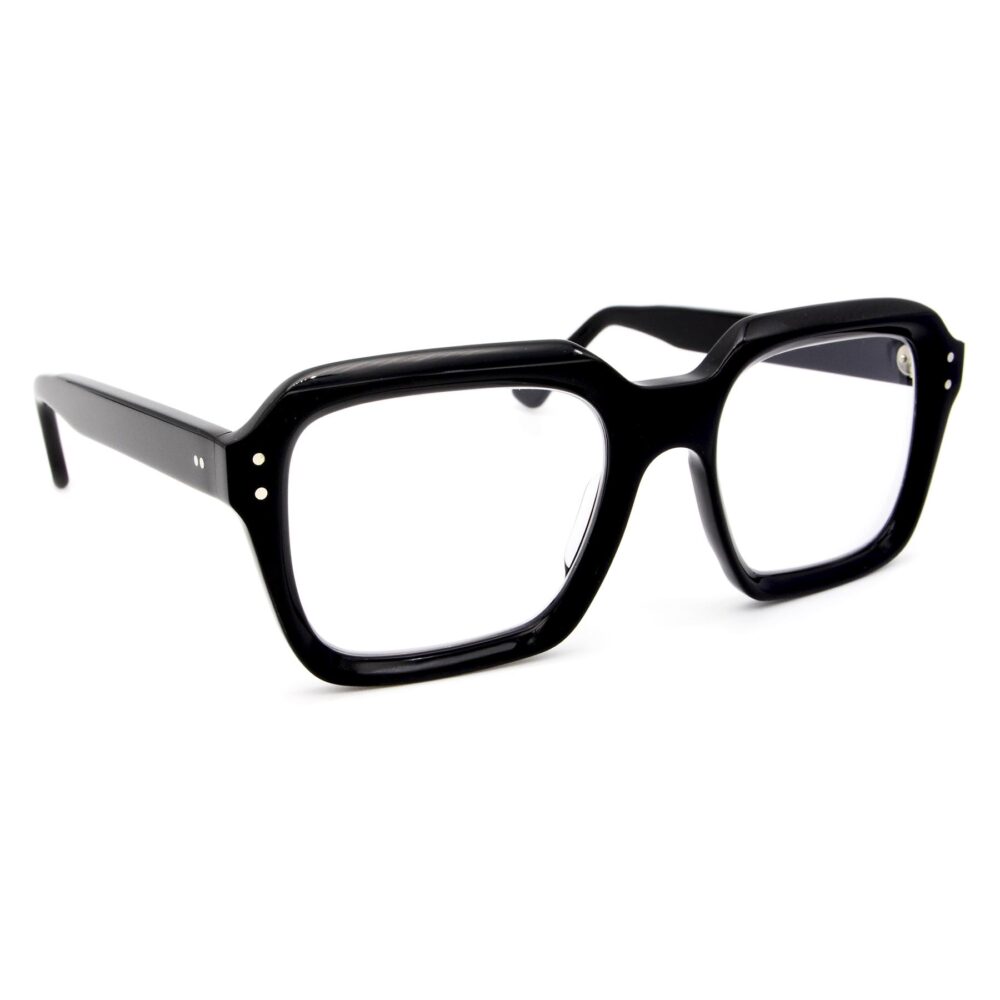 Bob è un occhiale fatto a mano da vista e da sole con lenti rettangolari squadrate grandi spesso importante elegante di stile di design ricercato, realizzato a mano nel nostro laboratorio di Occhiali Sartoriali a Padova