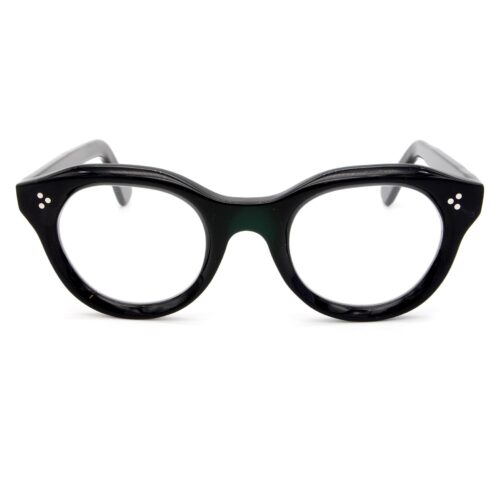 Occhiali Sartoriali si ispira ad Andy Warhol per la creazione degli occhiali Andy da vista e da sole è un occhiale vintage elegante realizzati in modo artigianale e personalizzabile online realizzato nel negozio di Padova a mano